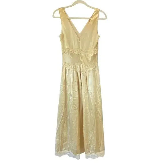 Reformation Stasia Silk Dress Blonde - Picture 10 of 16